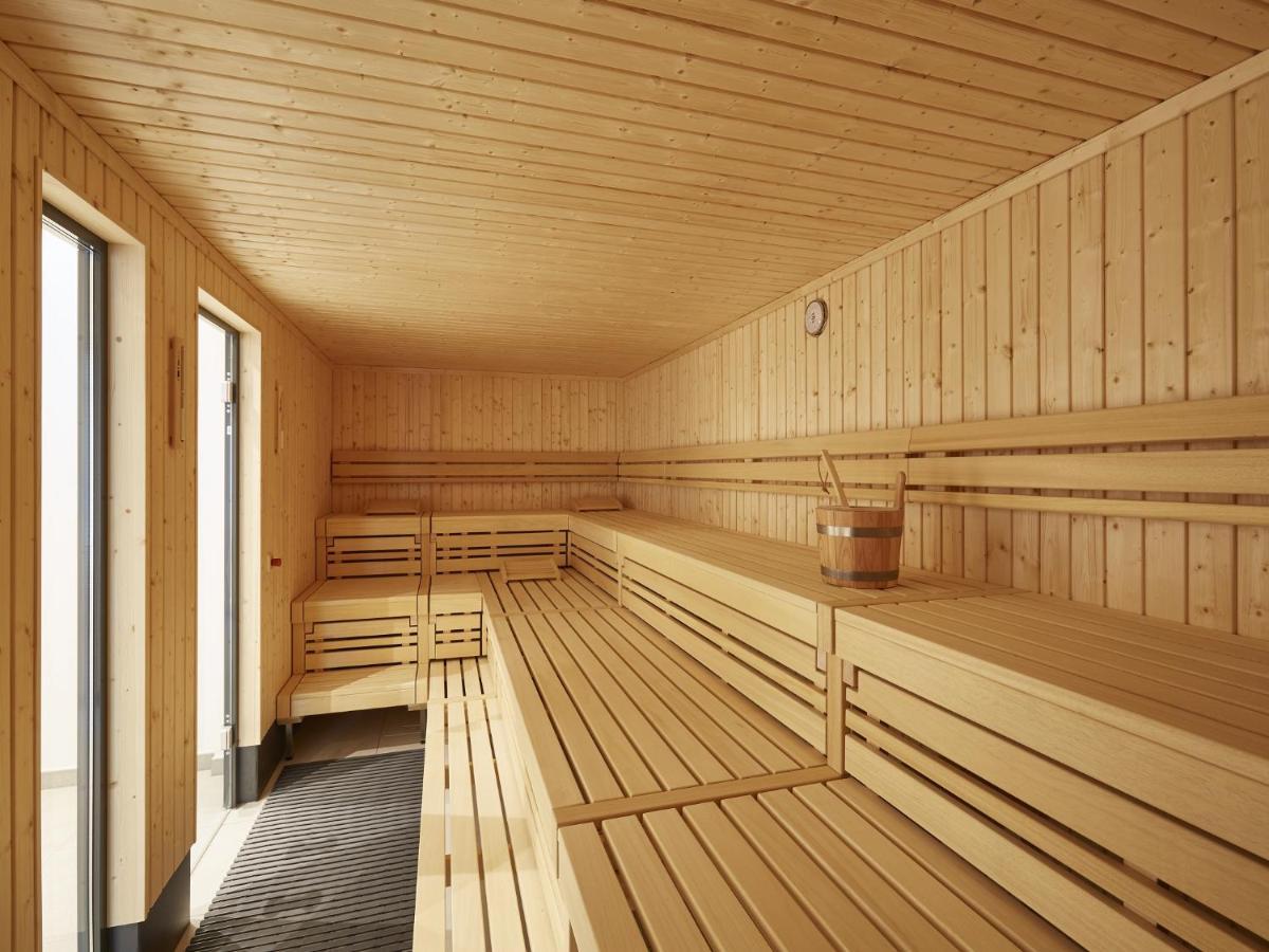 Reetland Am Meer - Luxus Reetdachvilla Mit 3 Schlafzimmern, Sauna Und Kamin F18 Dranske Εξωτερικό φωτογραφία